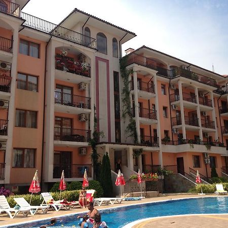 Gardenia Apartments Primorsko Zewnętrze zdjęcie